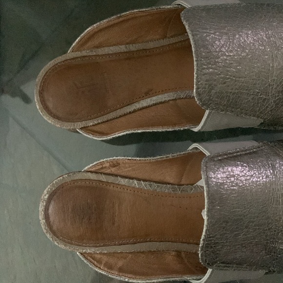 FRYE Terri Gore Mule - Picture 6 of 12